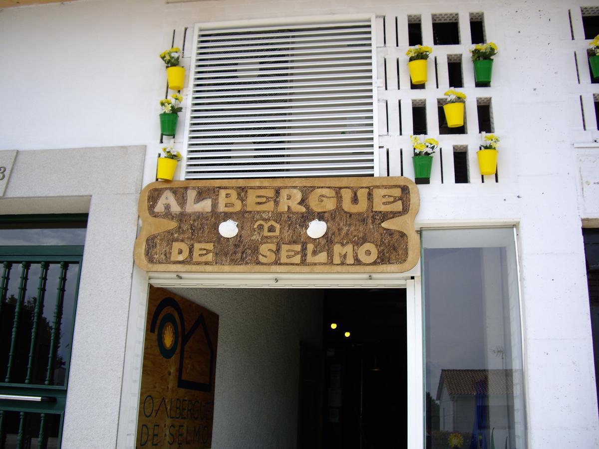 Arzúa O Albergue De Selmo מראה חיצוני תמונה
